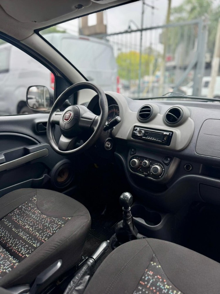 Fiat Fiorino Base — foto 16